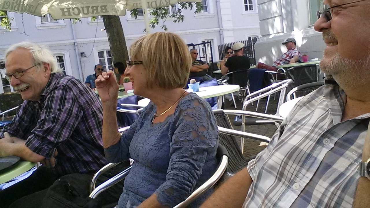 Treffen am Schlossplatz 12