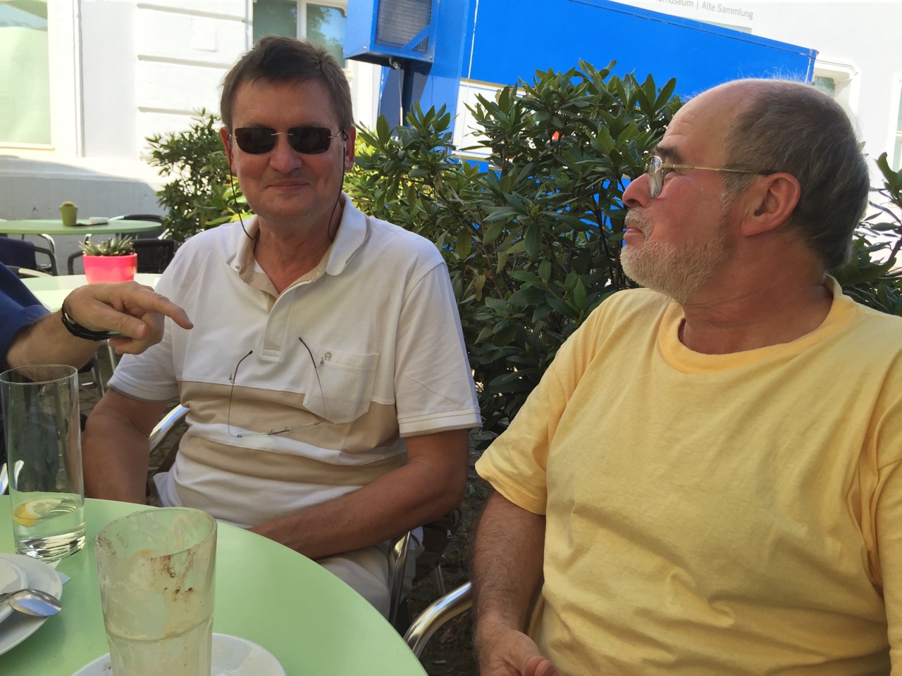 Treffen am Schlossplatz 20