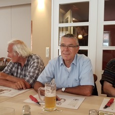 21.07.18 - 18.53.34 - Stiefelsaal Abendessen.jpg