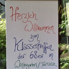 Klassentreffen Begrüßung_1.jpg