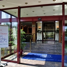 Klassentreffen Begrüßung_2.jpg